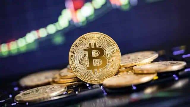 比特币横盘暗流涌动，山寨币轮动在即？MEME板块成新宠儿！