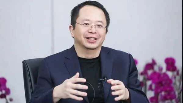突发!360前高管深夜爆料:周鸿祎游戏业务造假数十亿证据将全网曝光,股价瞬间暴跌5%