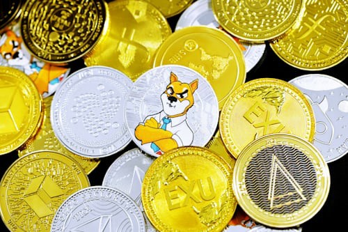 ETH短期交易趋势分析:谨慎看跌,关注反弹机会